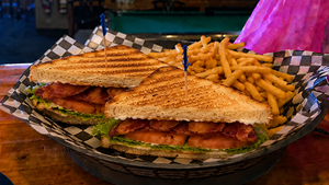 BLT